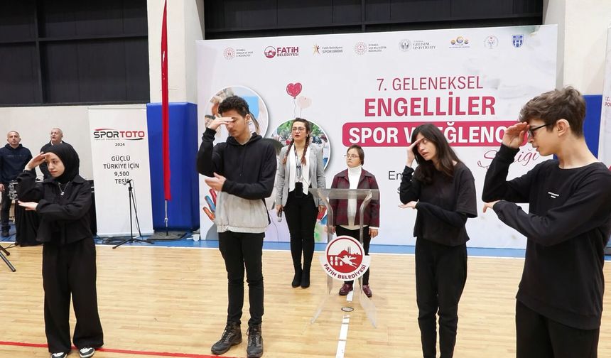 Fatih’te, Geleneksel Engelliler Spor ve Eğlence Şenliği düzenlendi