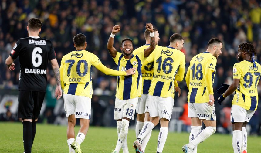 Fenerbahçe, lider ile puan farkını 3’e indirdi