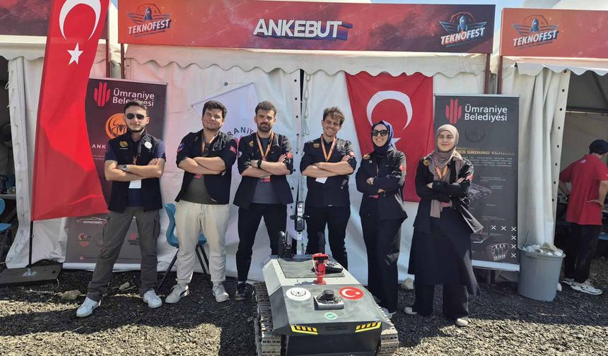 Ümraniye Bilim Merkezi öğrencilerine 'Takım Ruhu' ödülü