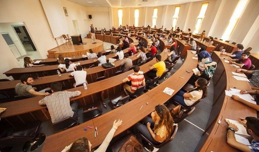 YÖK'ten üniversite kontenjanlarında yeni dönem! Geleceğin mesleklerine büyük artış