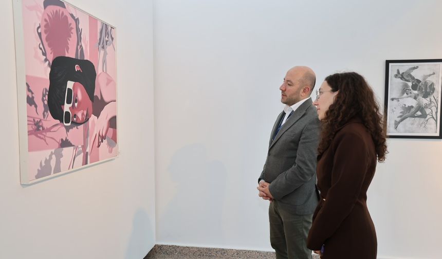 "Varlığın Arayüzü" sergisi Sefaköy Galeri Küp'te