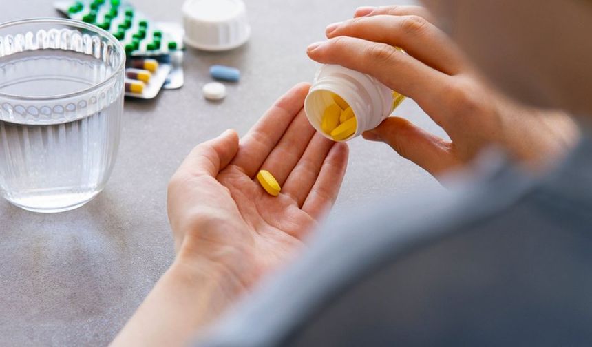 "Antibiyotik direnci ve süper bakteriler sağlığı tehdit ediyor"