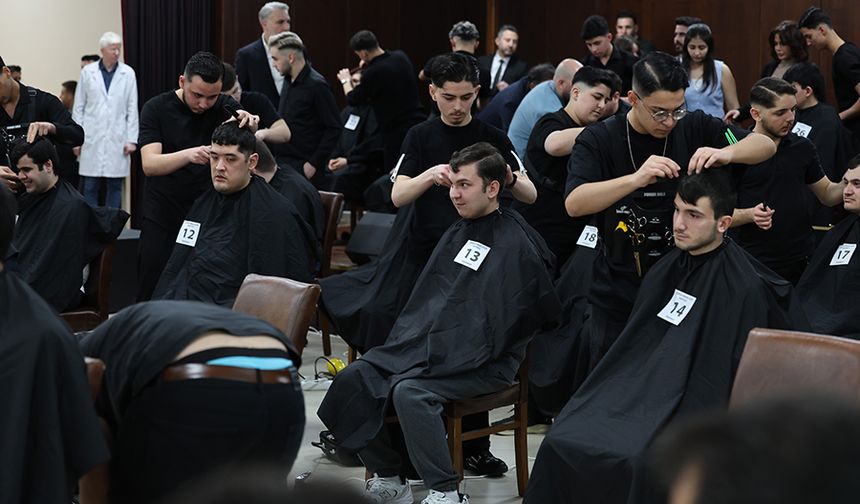 Bağcılar'da en iyi kuaförler engelli bireyler için yarıştı