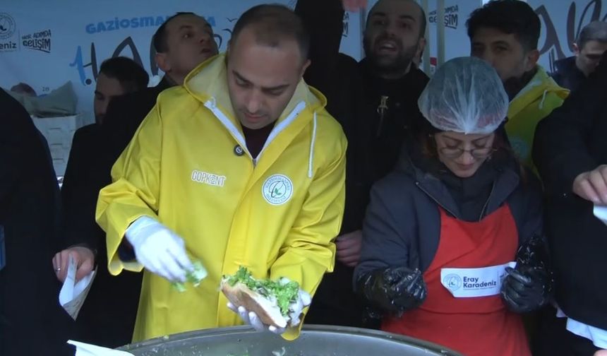 Gaziosmanpaşa'daki Karadeniz Festivali'ne yoğun ilgi
