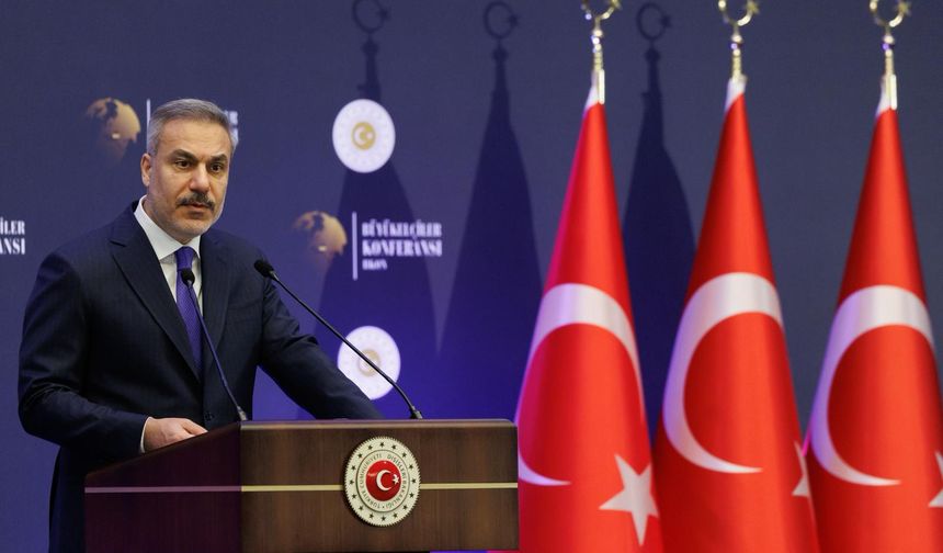 'Saygın ve lider bir Türkiye inşa ediyoruz'