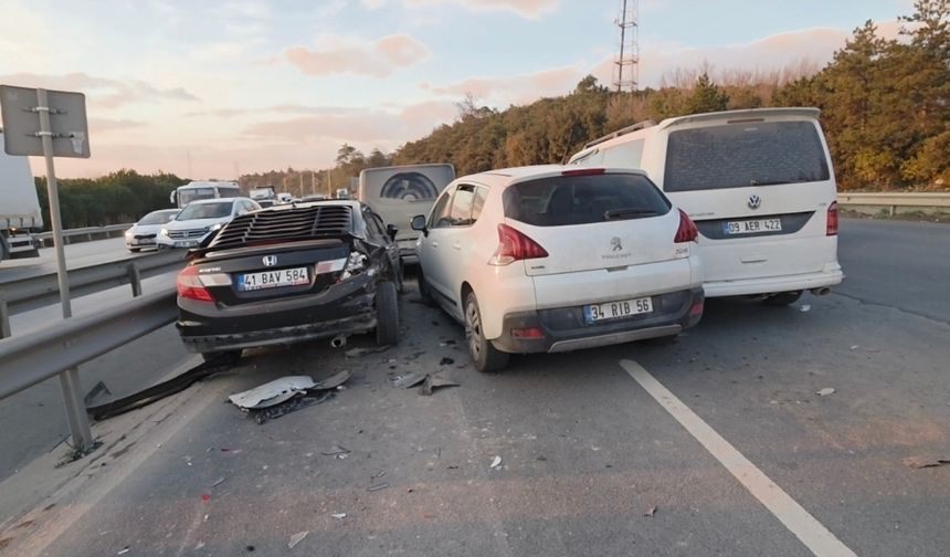 Arnavutköy'de zincirleme kaza