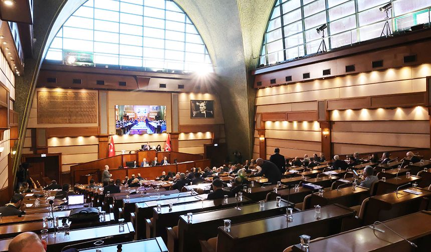 İSPARK ücretlerine yüzde 33'lük zam teklifi İBB Meclisi'nde kabul edildi