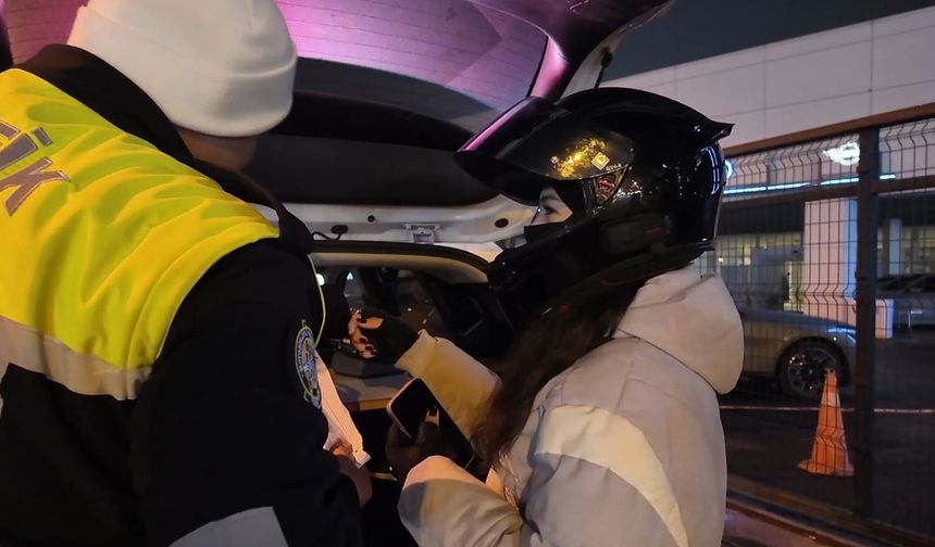 Ehliyeti zarfından çıkmadan ceza yedi