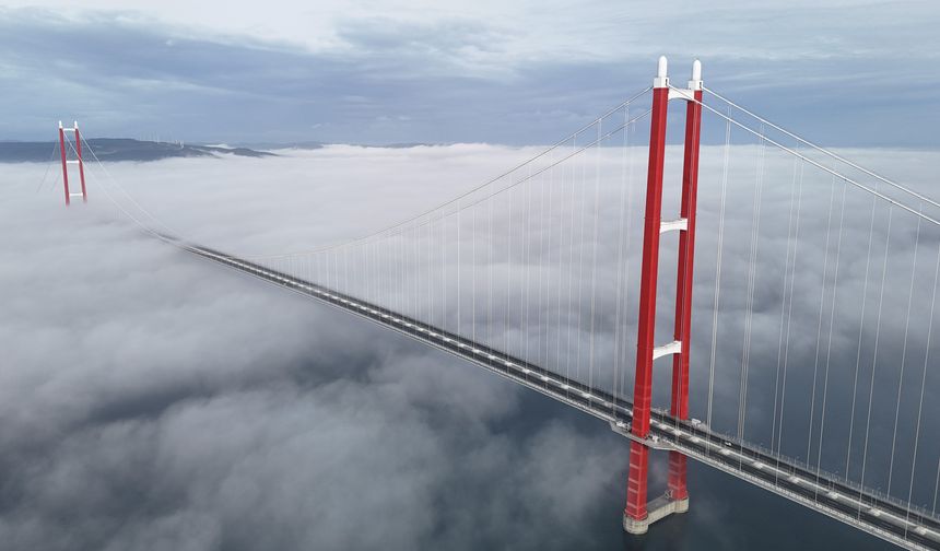 1915 Çanakkale Köprüsü’nde sis güzelliği