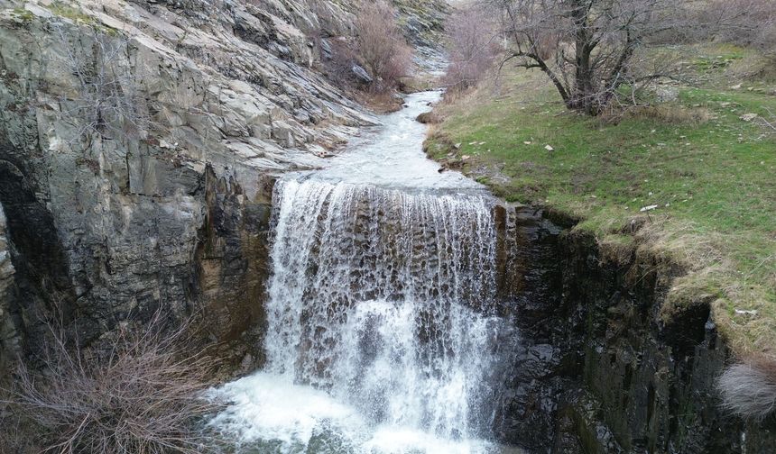 Evci Şelalesi, yeniden doğuşuyla sevinç yaşattı!