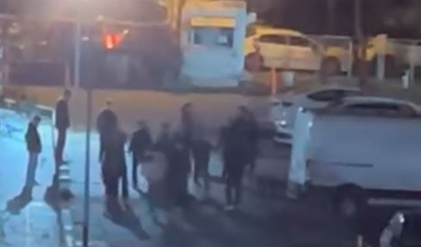 Beyoğlu’nda iki grup tekme tokat birbirine girdi