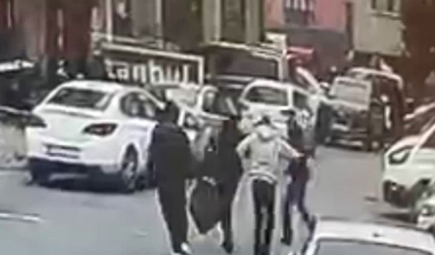 İstanbul'da sokakta nefes kesen soygun