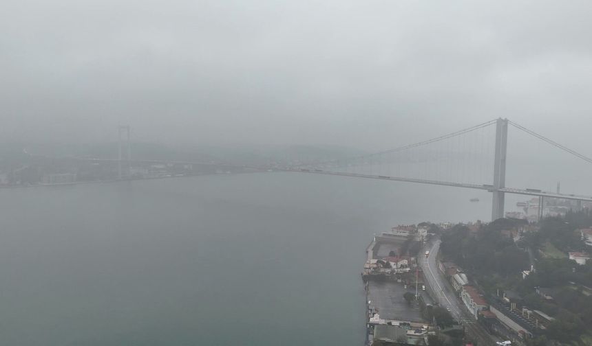İstanbul bayram sabahına sisle uyandı