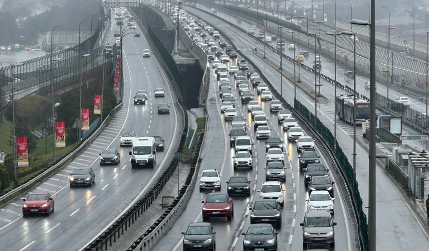 Bayramın ikinci gününde İstanbul'da trafik yoğunluğu