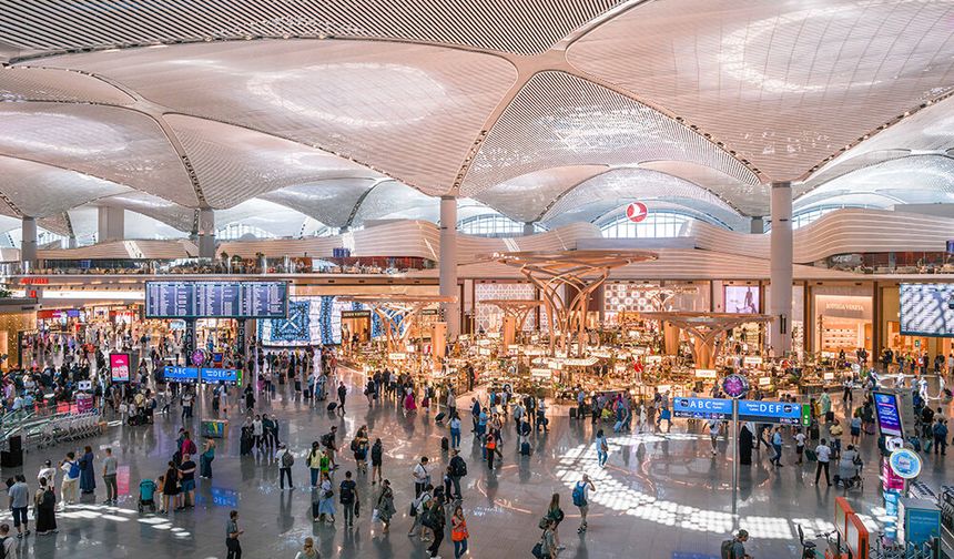 İstanbul Havalimanı bayramda rekor yolcu ağırladı