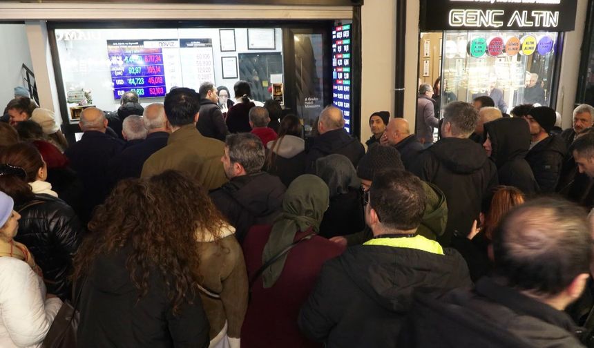 Altın fiyatlarındaki düşüş Kapalıçarşı'da yoğunluk oluşturdu