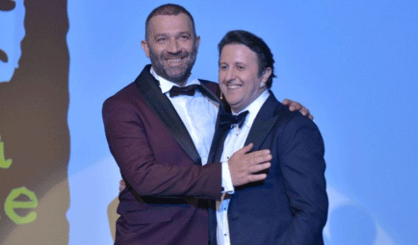 İlker Ayrık ile Şevket Çoruh, Dubai'de mahsur kaldı