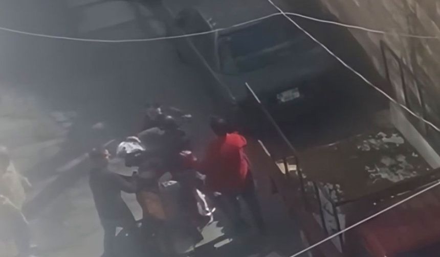 Kasımpaşa’da yol verme tartışması kavgaya dönüştü