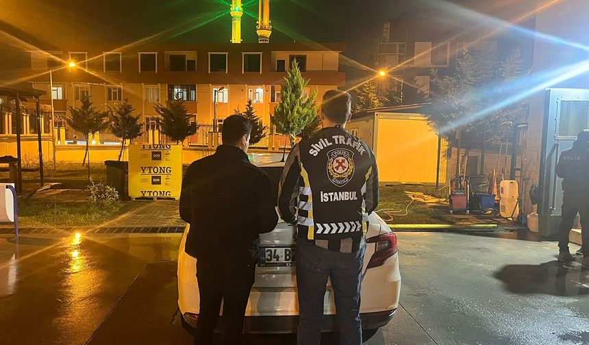 Görüntüler sosyal medyaya düştü, iki sürücü tutuklandı