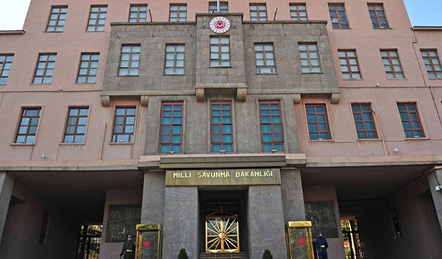 MSB: İran'dan ateşlenen füze imha edildi