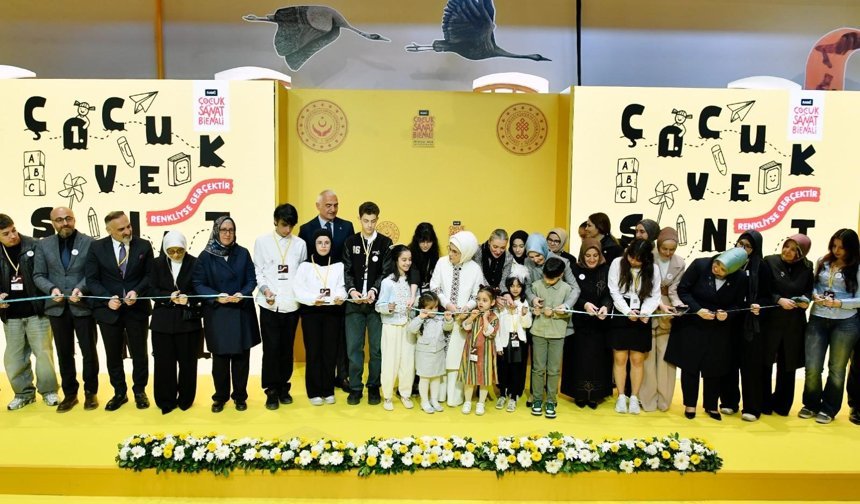 Rami Çocuk ve Sanat Bienali kapılarını açtı