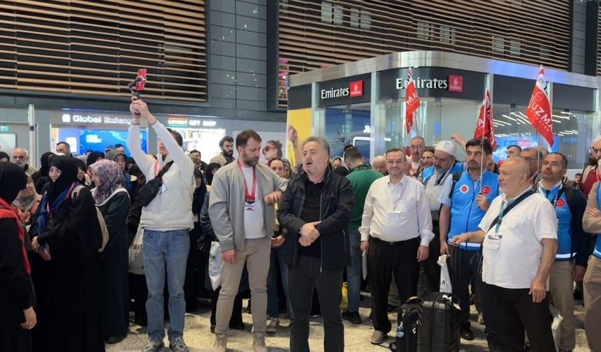 Hac kafilesi kutsal topraklara dualarla uğurlandı