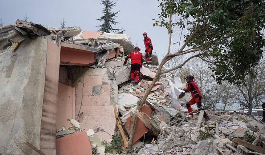 Afetlere hazırlıkta örnek adım: Beylikdüzü’nde kapsamlı tatbikat