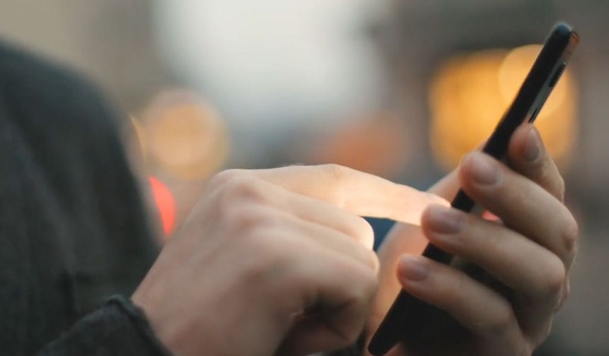 'Mobil cepten internet abone sayısı 75,6 milyona ulaştı'