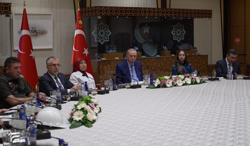 'İşçinin, emekçinin, çalışanların aleyhine hiçbir adım atmayız'