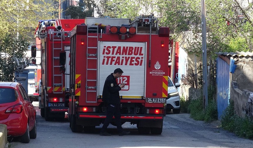 Tuzla’da giriş katta yangın paniği