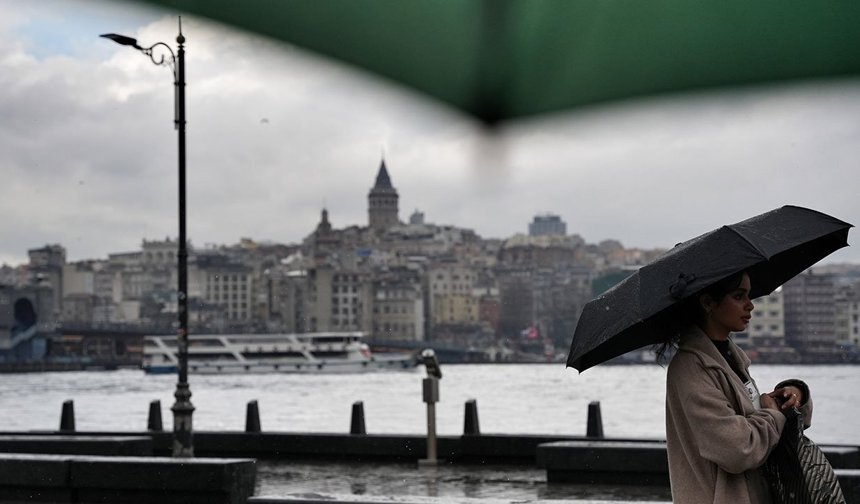 Yağış sonrası İstanbul’da kartpostallık manzara oluştu