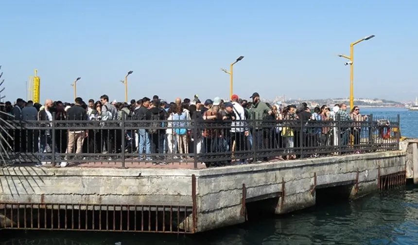 İstanbullular Adalar'a akın etti