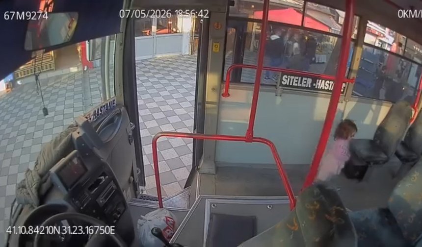 Otobüse tek başına binen 2 yaşındaki çocuk ailesine teslim edildi