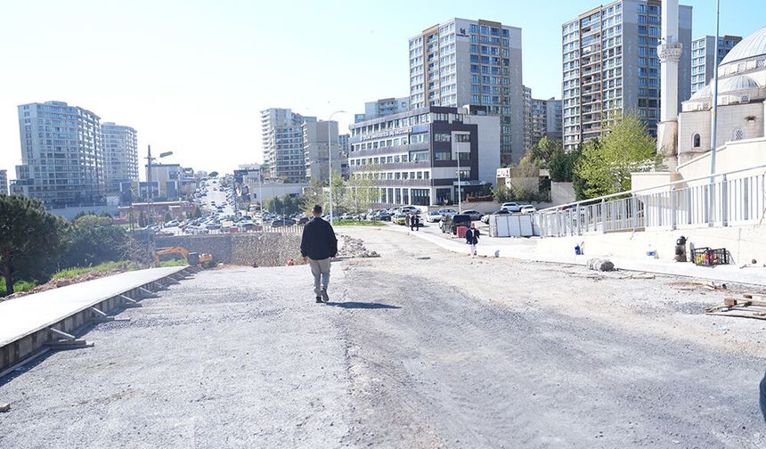 Tuzla’da 10 yıllık Menzil Sokak sorunu sona eriyor