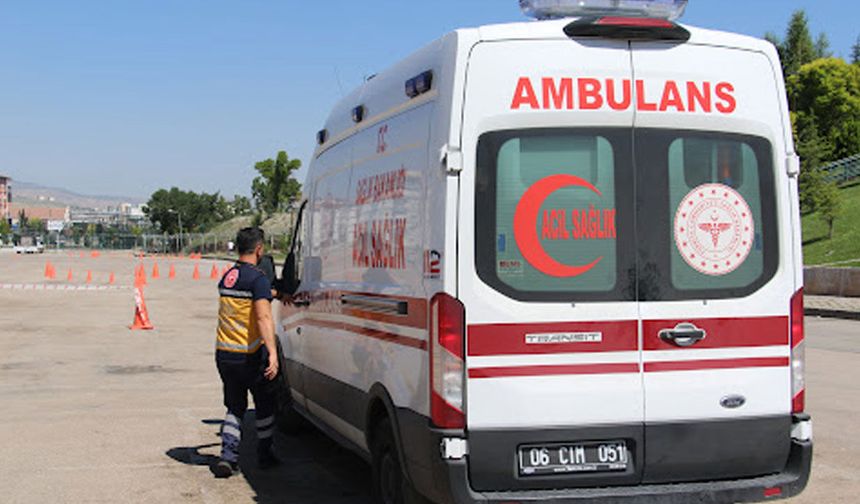 Ambulansın anahtarı kayboldu, hasta kurtarılamadı