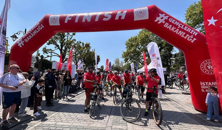 Gençlik Bayramı’nda İstanbul’da bisiklet turu coşkusu