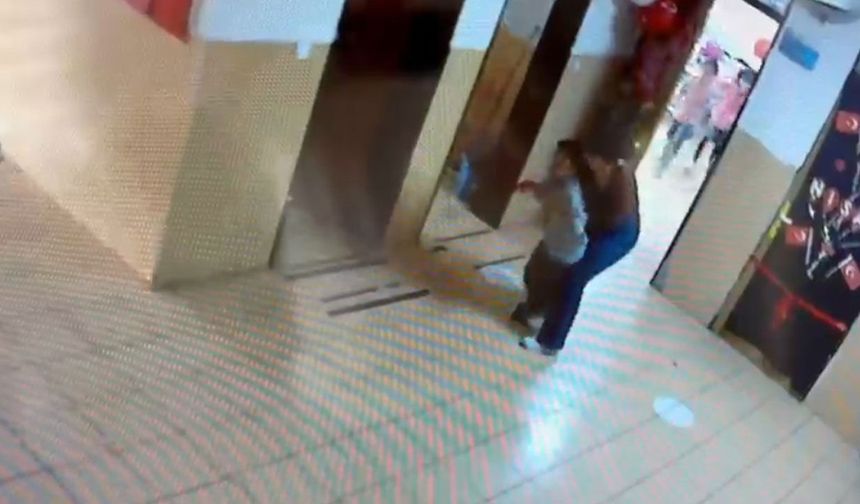 Bir dakika arayla iki kez ölümden döndü!