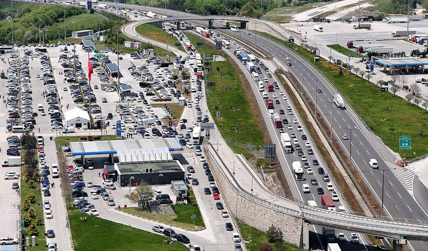 Bayram trafiği erken başladı