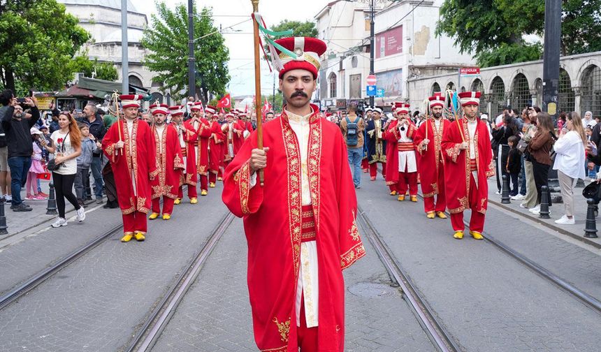 İstanbul’un fethinin 573. yılına özel fetih yürüyüşü