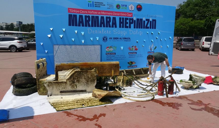 Tuzla'da deniz dibi temizliği şoku