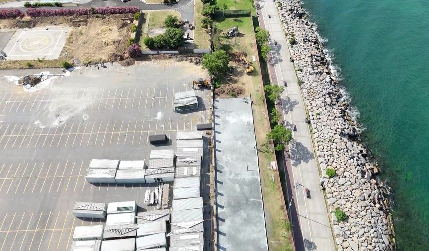 Kadıköy’de yapılacak dev cami için ilk kazı başladı