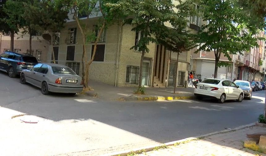 Bağcılar’da film gibi soygun: Başına silah dayayıp parayı aldılar