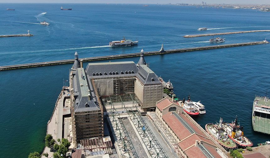 İstanbul’un simgesi Haydarpaşa eski görünümüne kavuşuyor