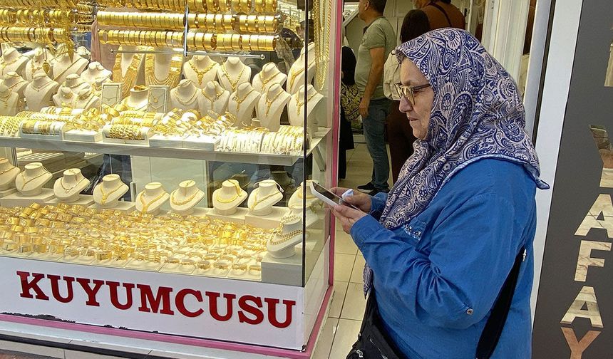MİT yalanına inandı, 1,3 milyon liralık altınını bozdurdu