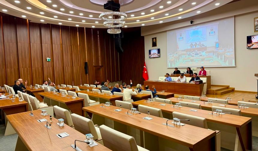 Beykoz Meclisi’nde CHP sıraları boş kaldı