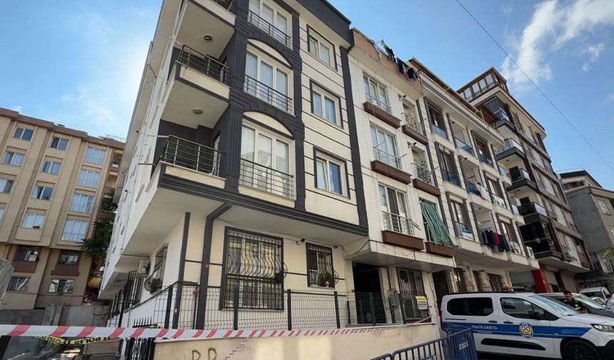 Küçükçekmece’de inşaat kazısı sırasında göçük: 29 kişi tahliye edildi