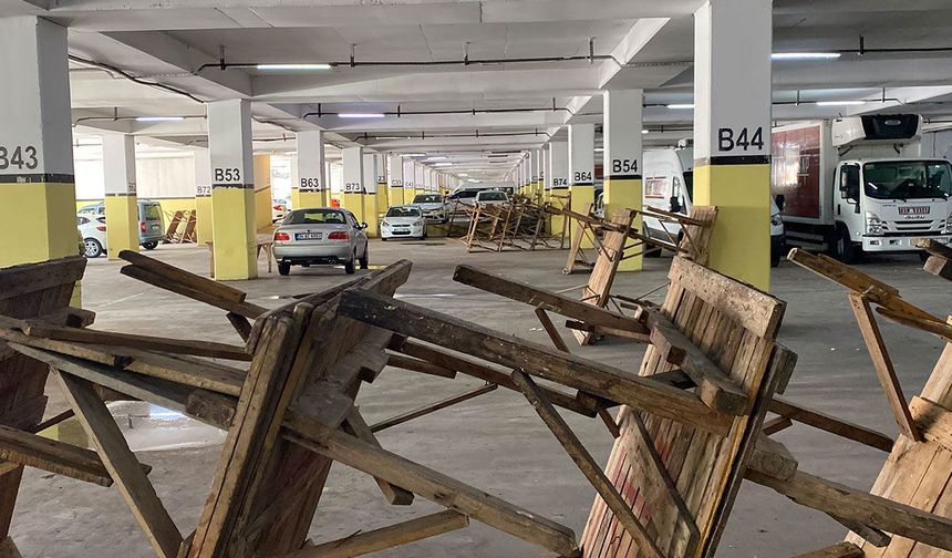 Pazar yerindeki acı manzara! Erkek cesedi bulundu