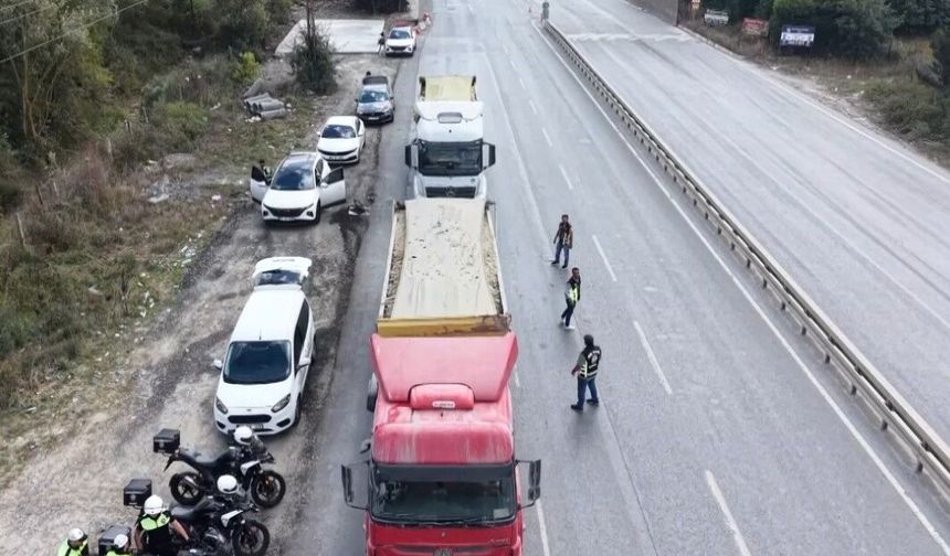 Arnavutköy'de hafriyat kamyonlarına ve beton mikserlerine denetim