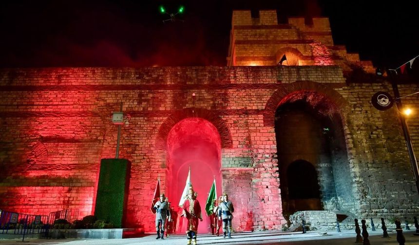 Fatih’teki "Bir Milletin Zafer Günleri" etkinliğine yoğun ilgi