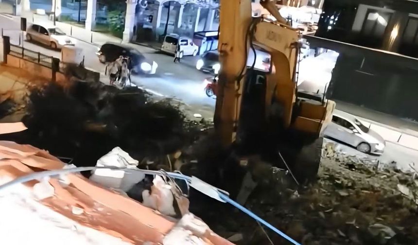 Avcılar’da yıkım sırasında ev ve iş yerleri hasar gördü: ‘Hiçbir uyarı yapılmadı’